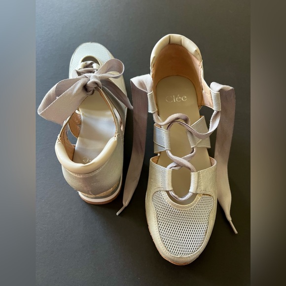 Silver Metallic Wedge Lace Up Fashion Colorblock Sneakers. - Picture 13 of 15